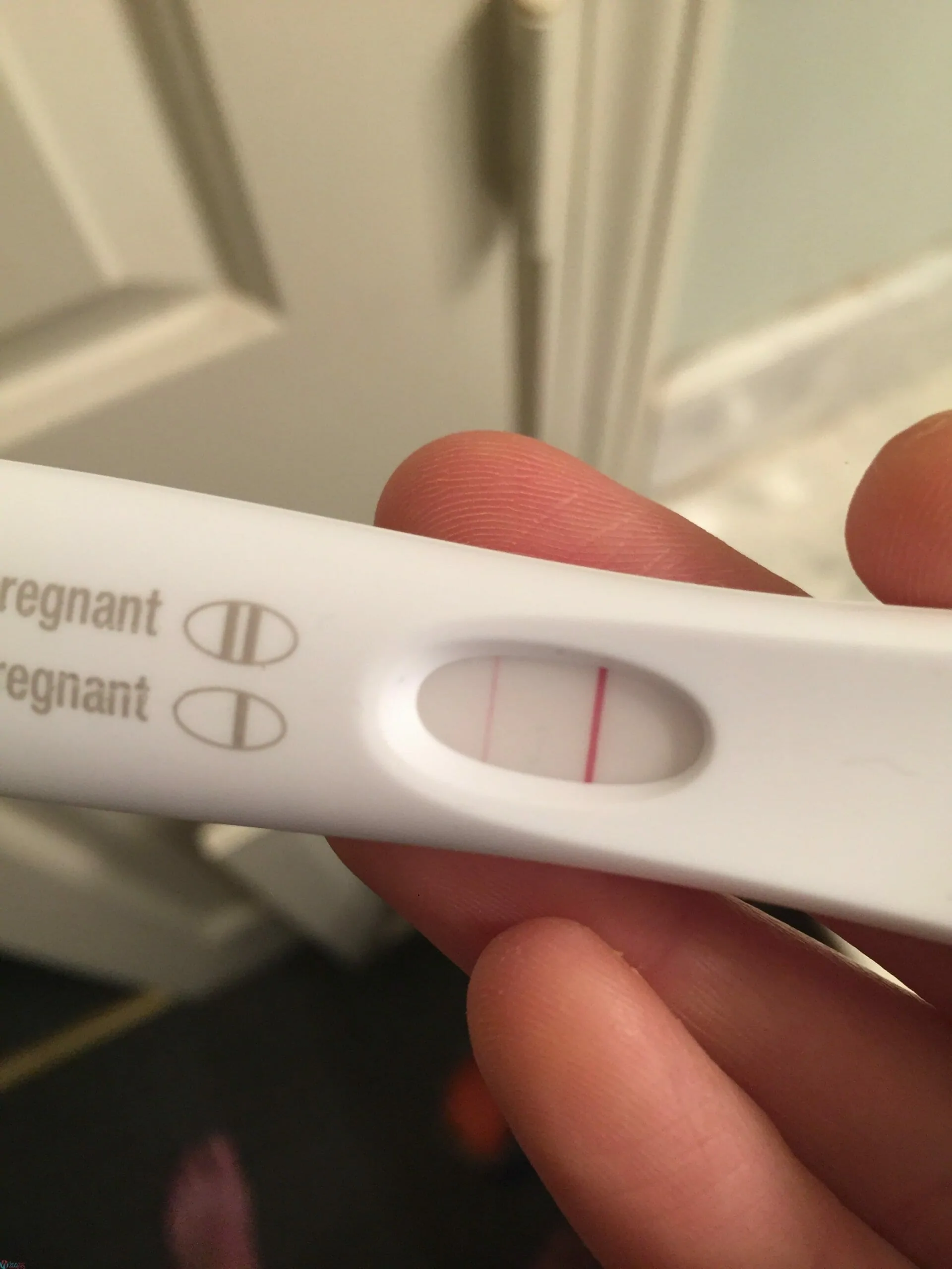 ظهور خط باهت في اختبار الحمل و الفرق بين الايجابي والسلبي
